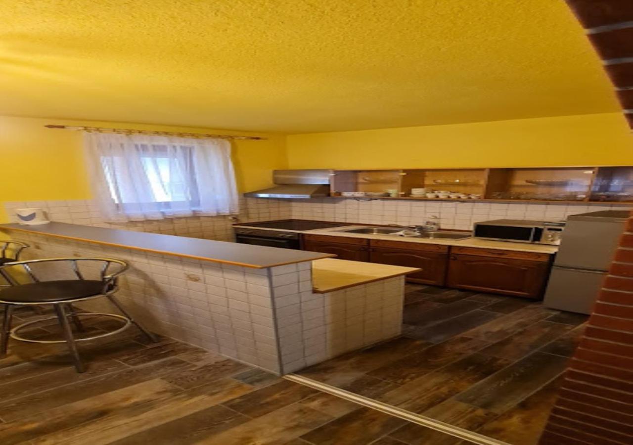 Oazis Apartman Harkány Exterior photo